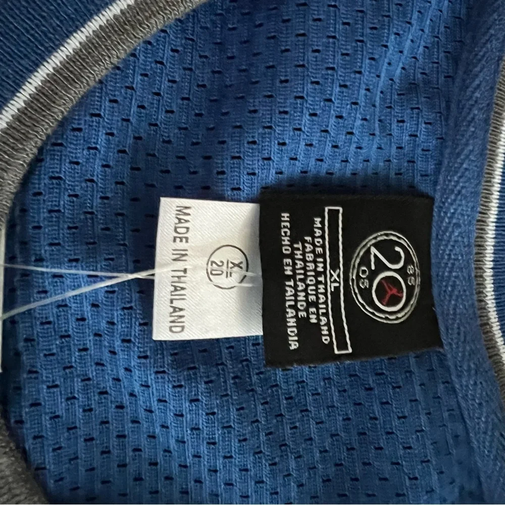 NWT Boys Jordan Retro 20th Anniversary Basketball Set Sz XL Top L Shorts (16/18)